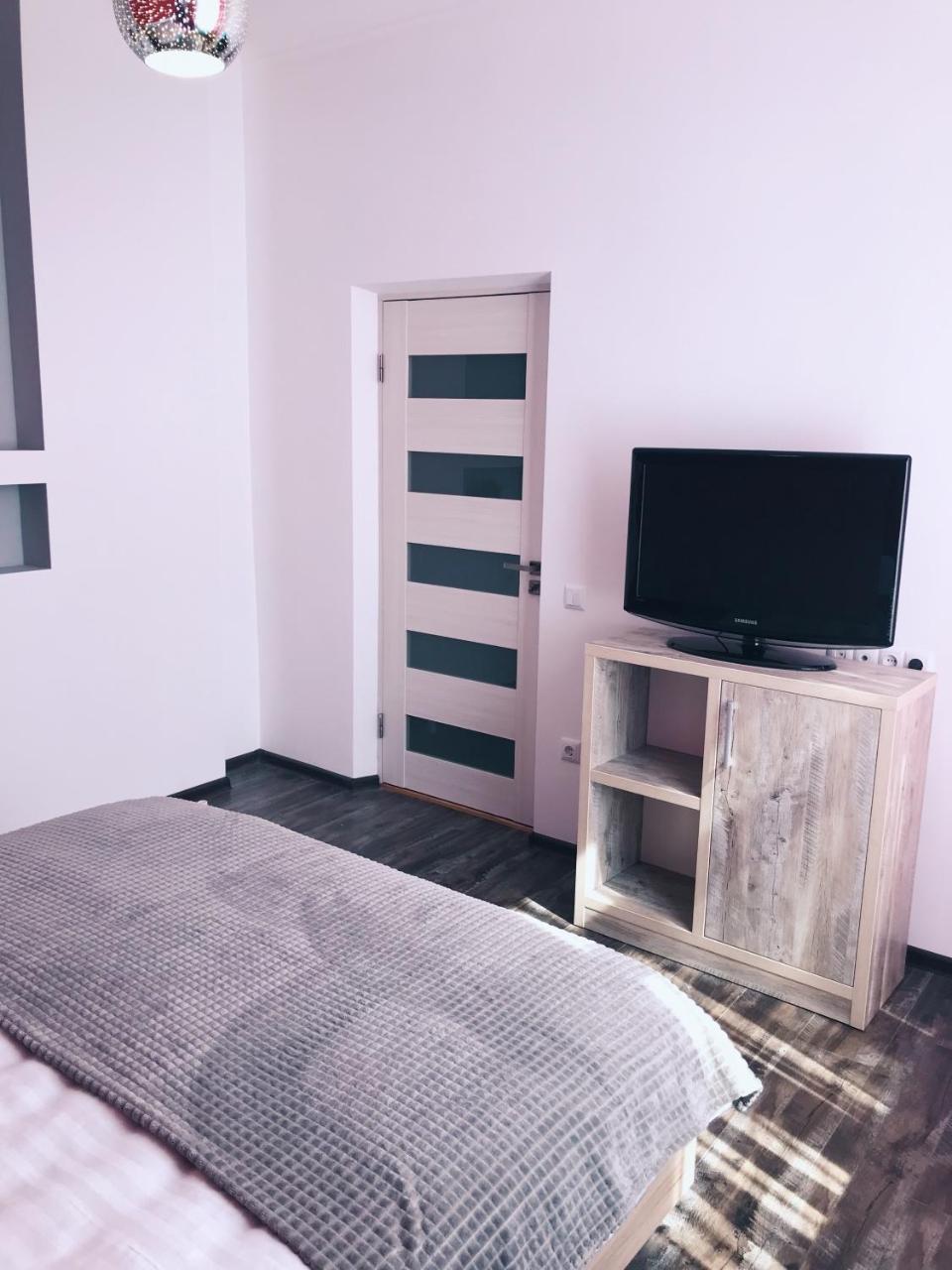 Apartment Ternopil Світло Не Вимикають Exterior foto