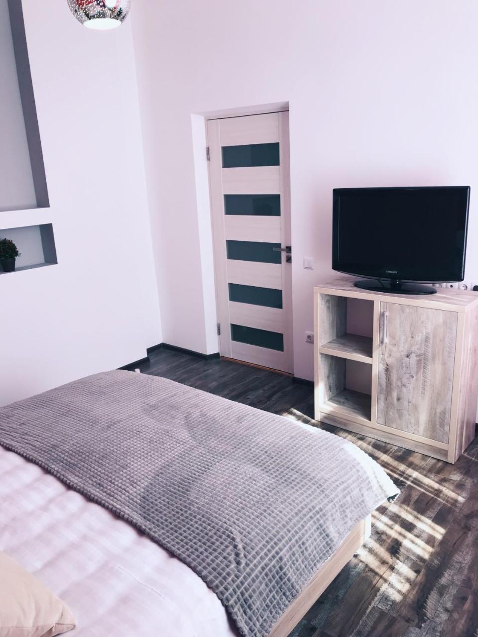 Apartment Ternopil Світло Не Вимикають Exterior foto